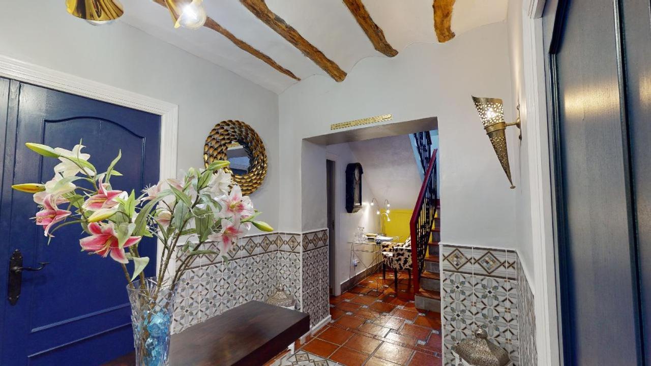 Casa Lucia Bed & Breakfast Caniles Ngoại thất bức ảnh