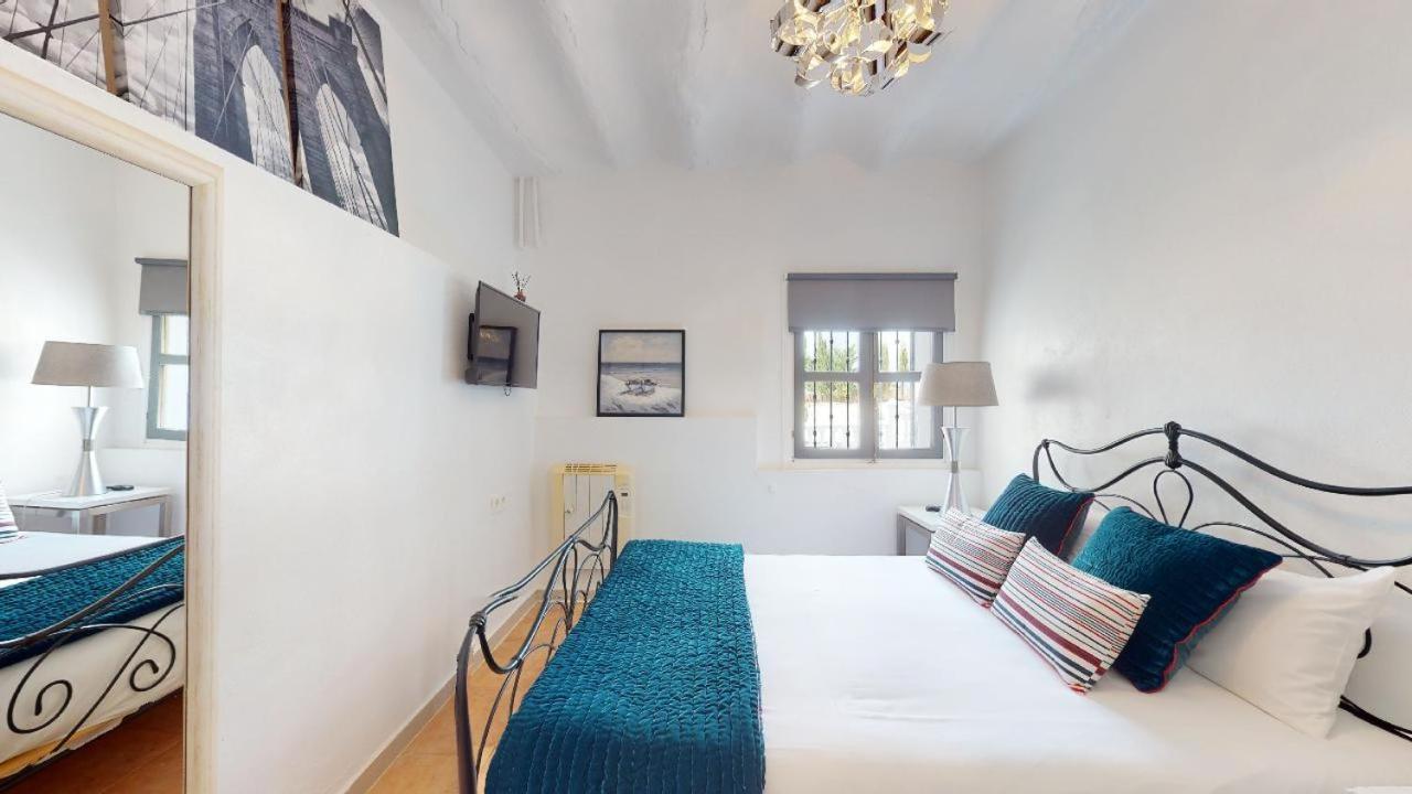 Casa Lucia Bed & Breakfast Caniles Ngoại thất bức ảnh